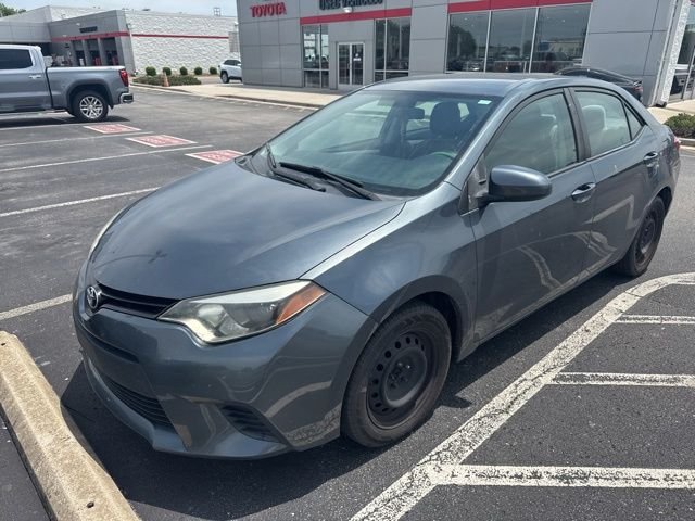 2014 Toyota Corolla's photo
