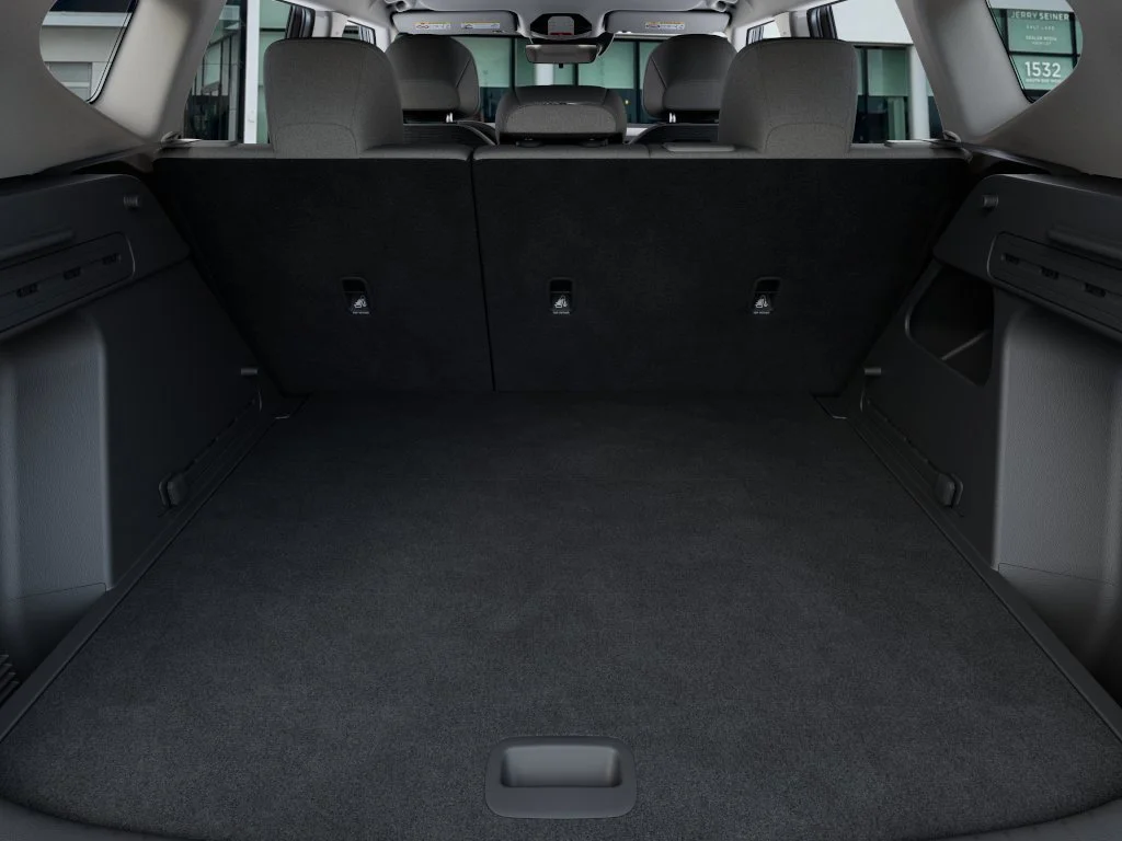 New 2027 Ivory Kia LX image 19