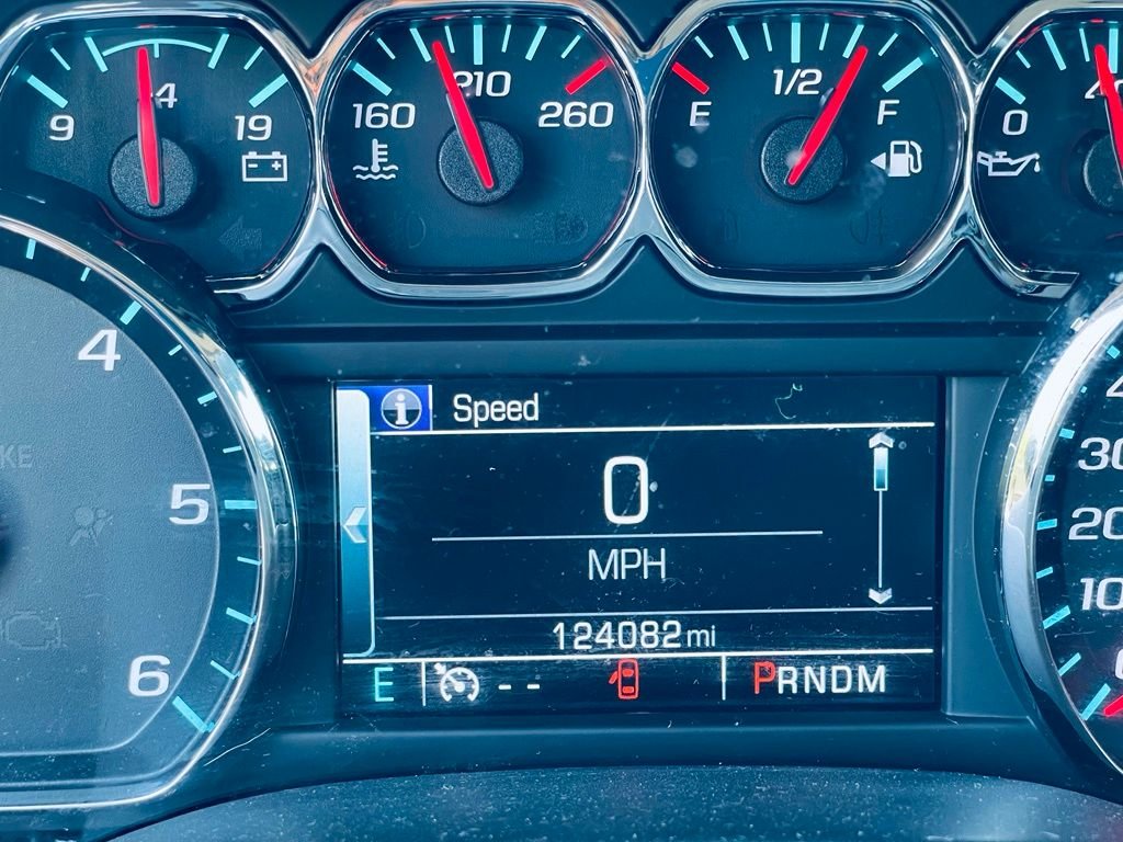 Used 2016 Gray Chevrolet LT image 17