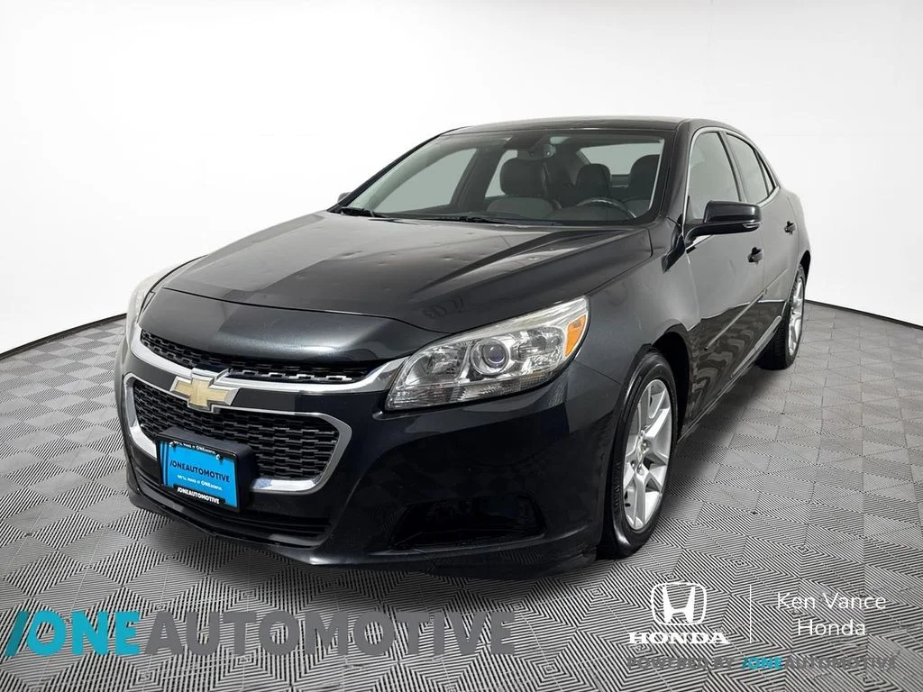 Used 2015 Black Granite Metallic Chevrolet LT image 1
