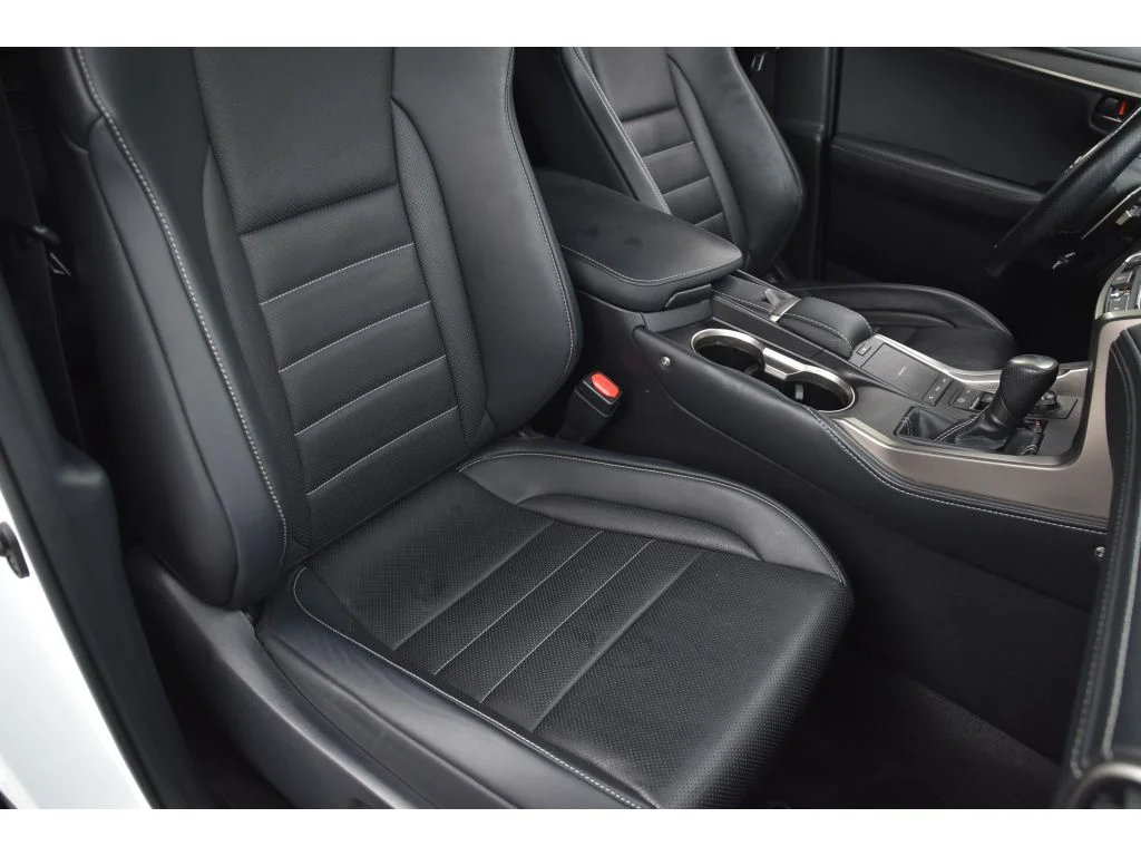 Used 2020 Ultra White Lexus F SPORT image 30