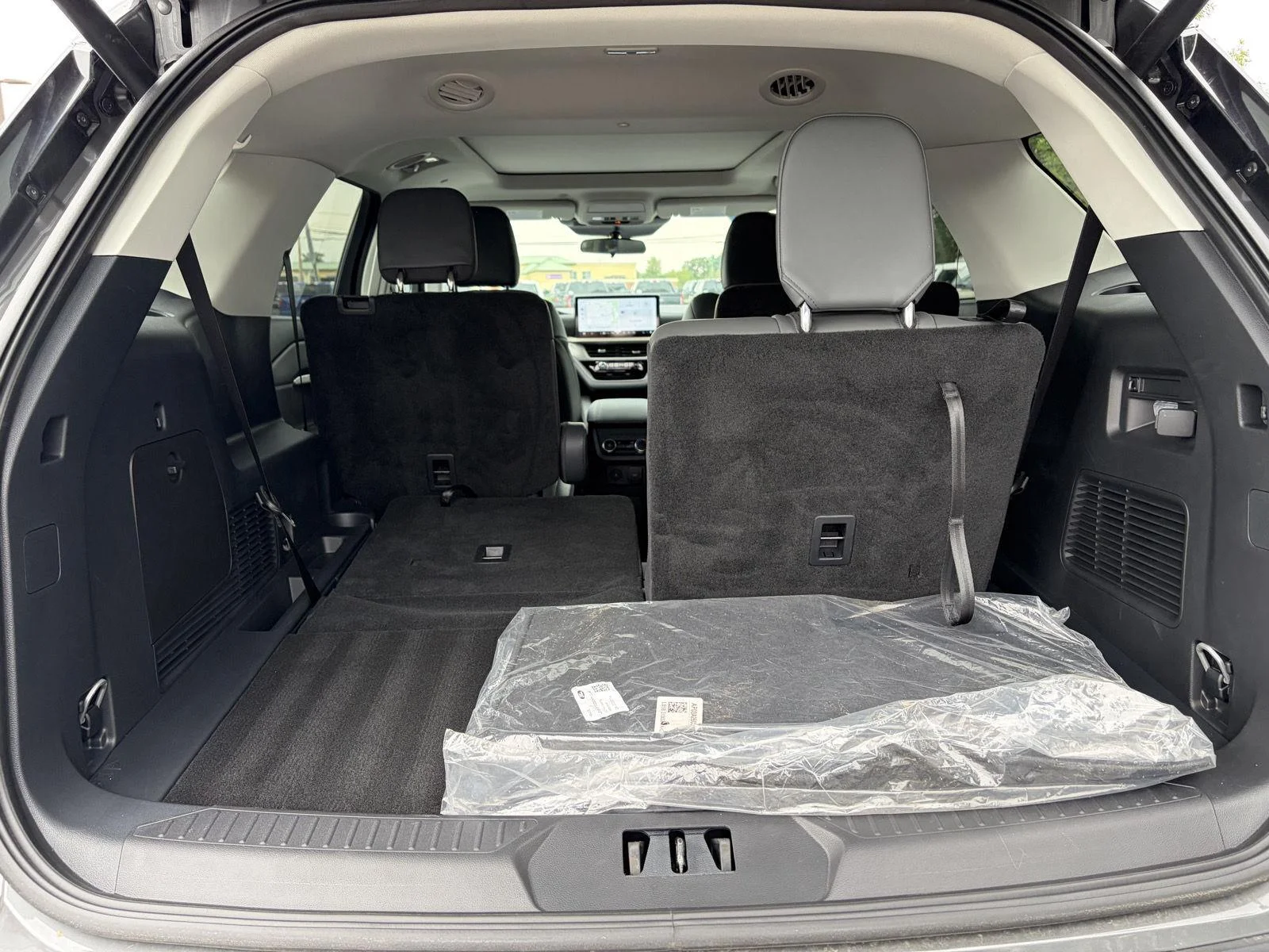 New 2026 Carbonized Gray Metallic Ford Active image 21