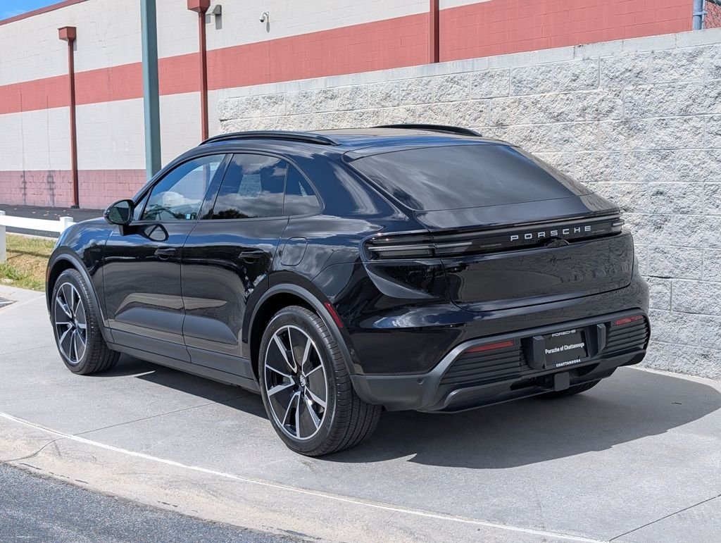 Used 2025 Black Porsche  image 3