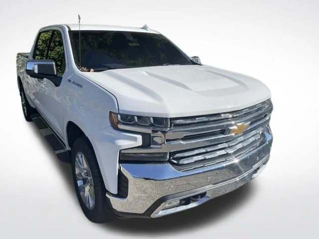 Used 2020 SUMMIT WHITE Chevrolet LTZ image 2