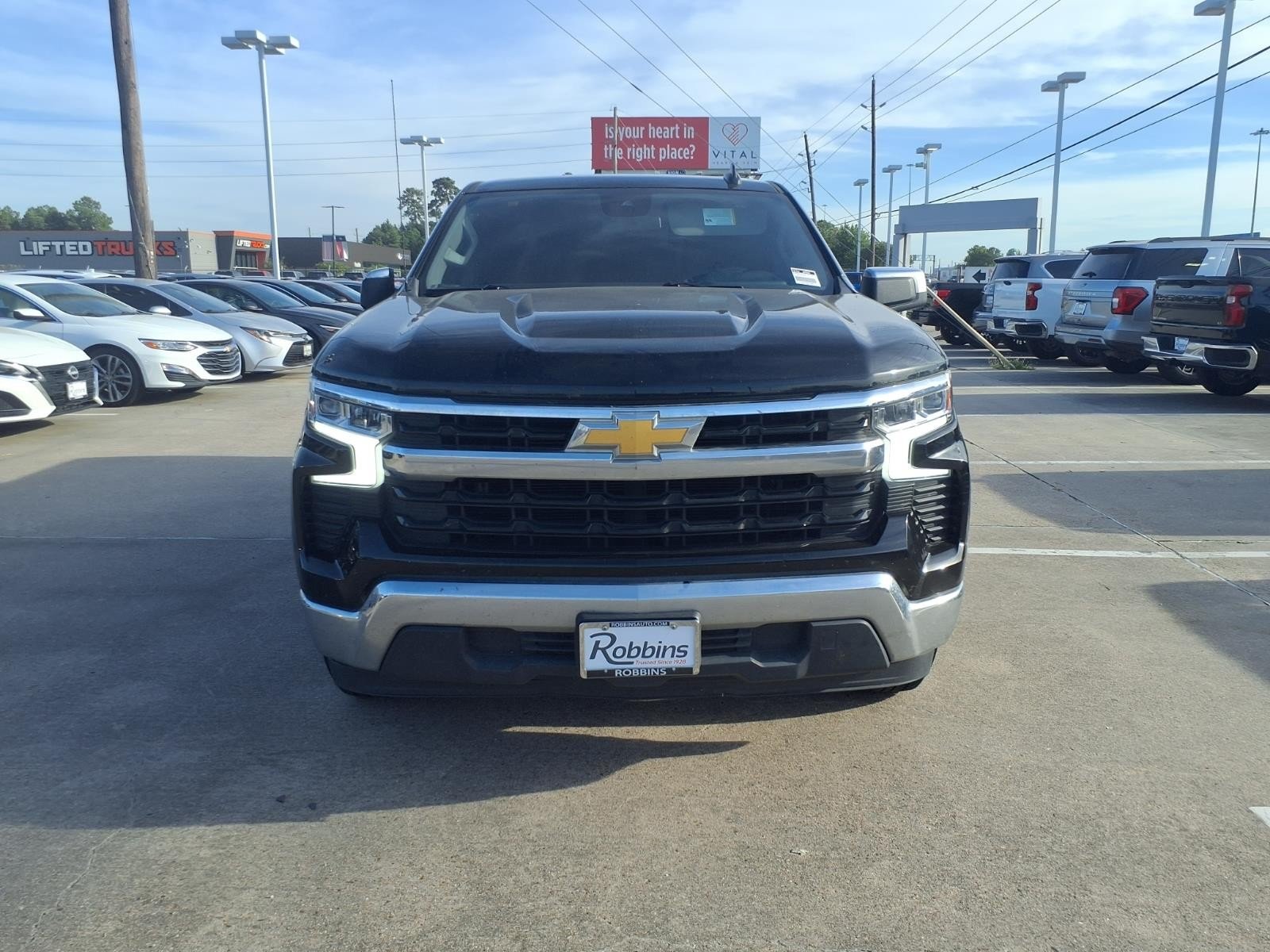 2025 Chevrolet Silverado 1500 photo 5 of 25