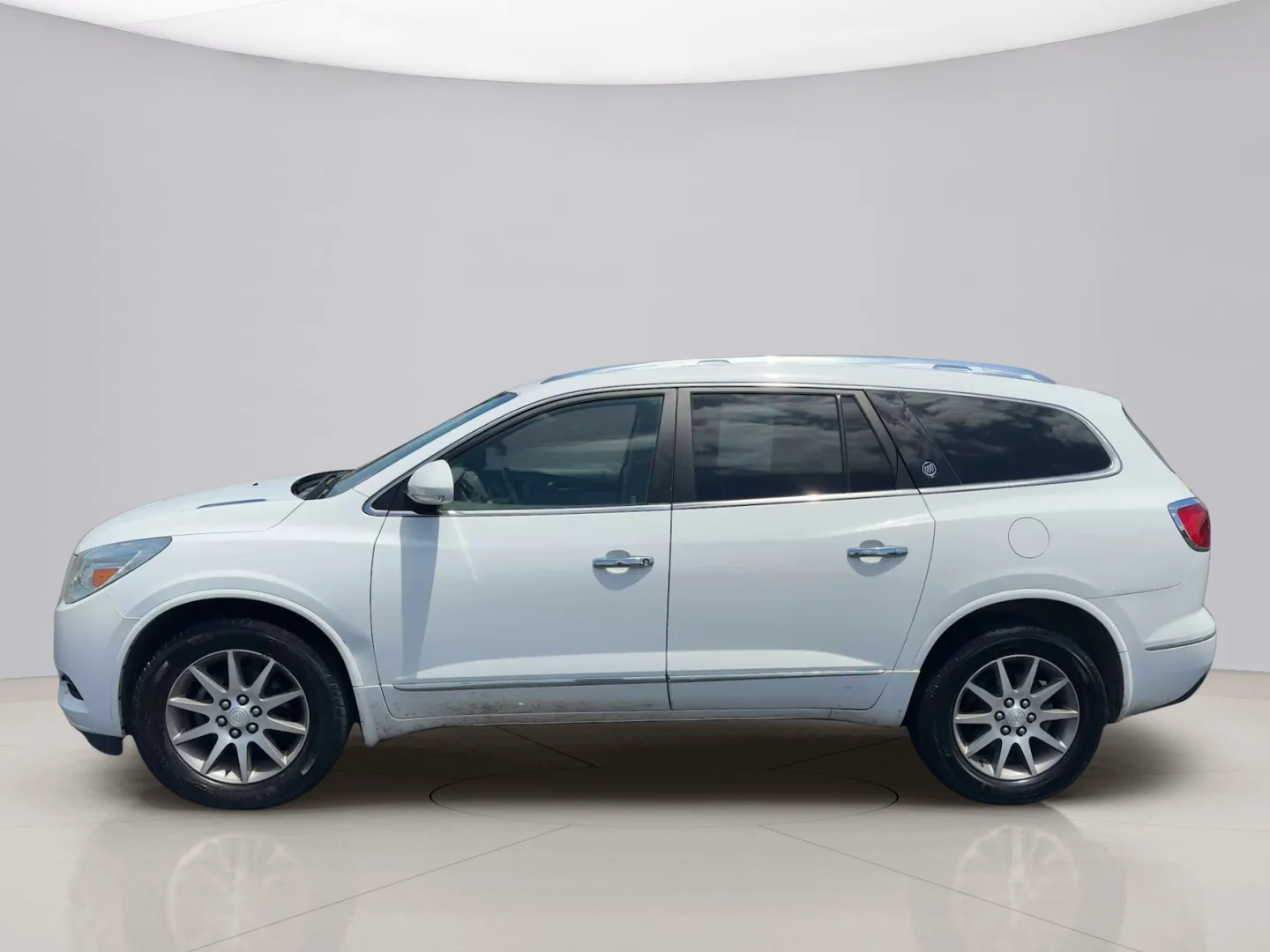 Used 2017 White Buick LEATHER image 2