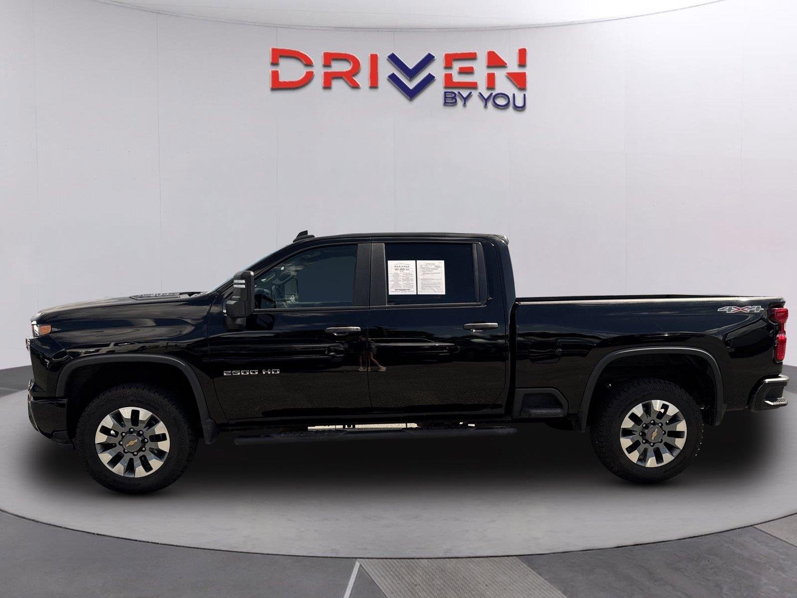 Used 2024 Black Chevrolet Custom image 7