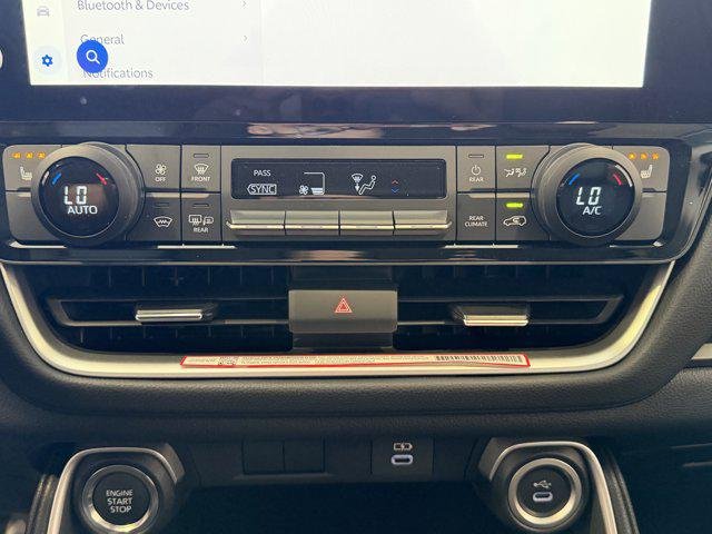 Certified Used 2026 WIND CHILL PEARL Toyota  image 41