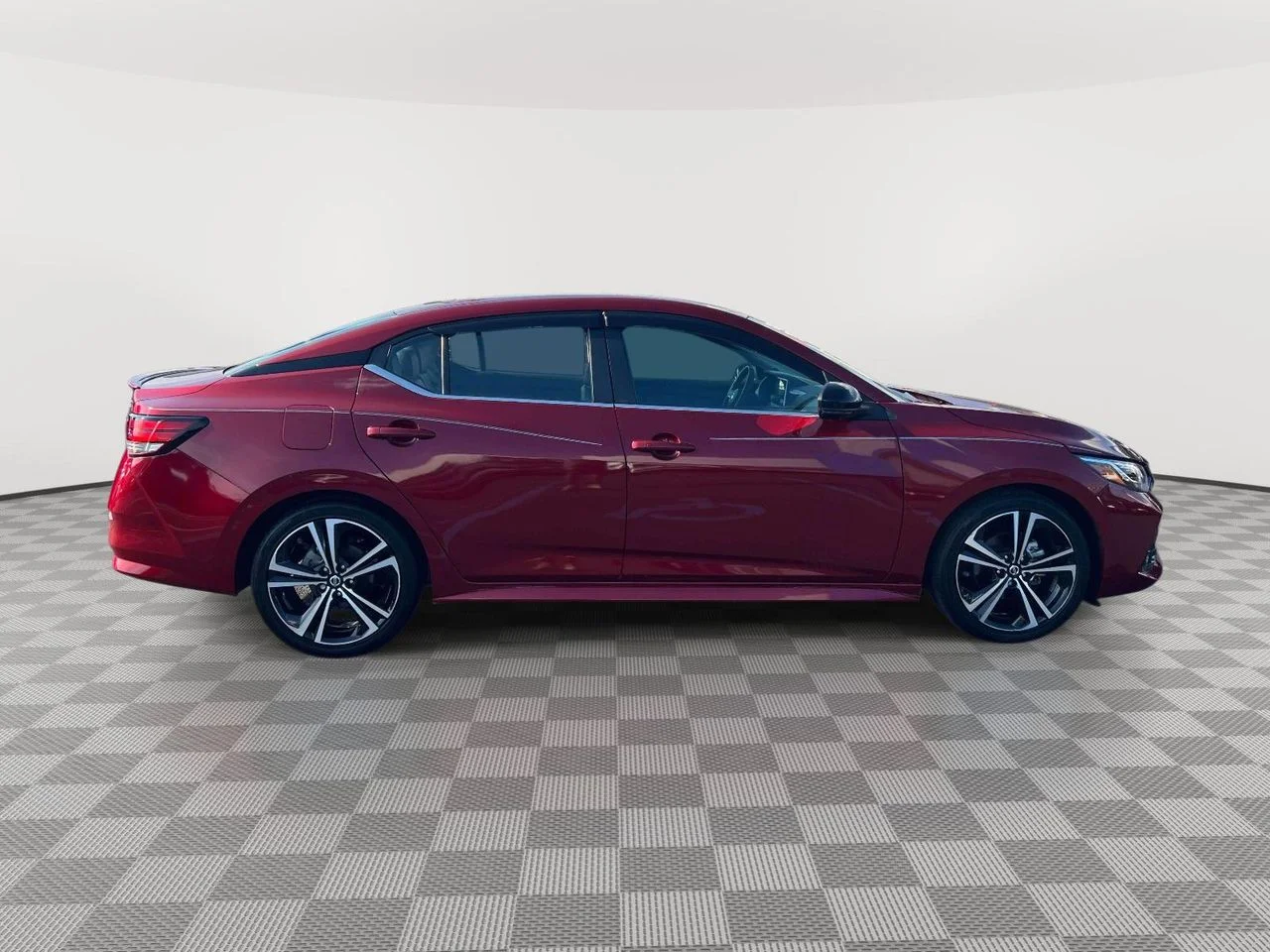 Used 2023 Scarlet Ember Tintcoat Nissan SR Xtronic CVT image 3