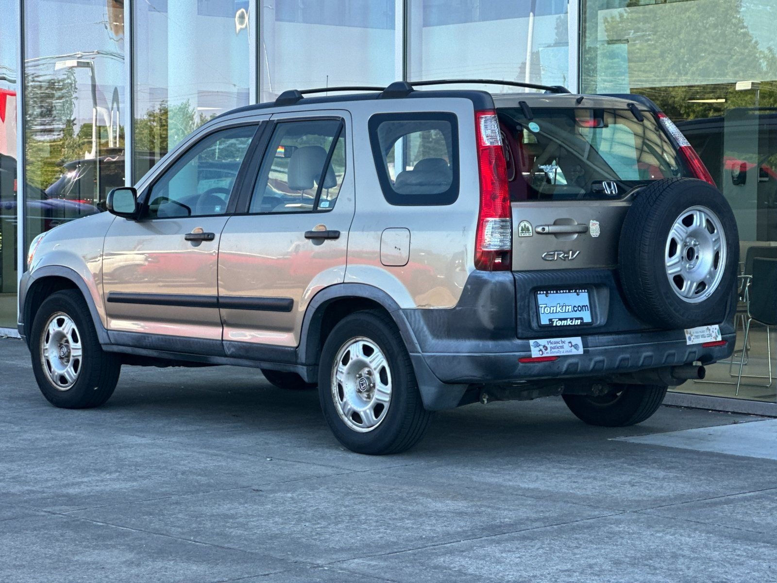 Used 2005 Sahara Sand Metallic Honda LX image 5