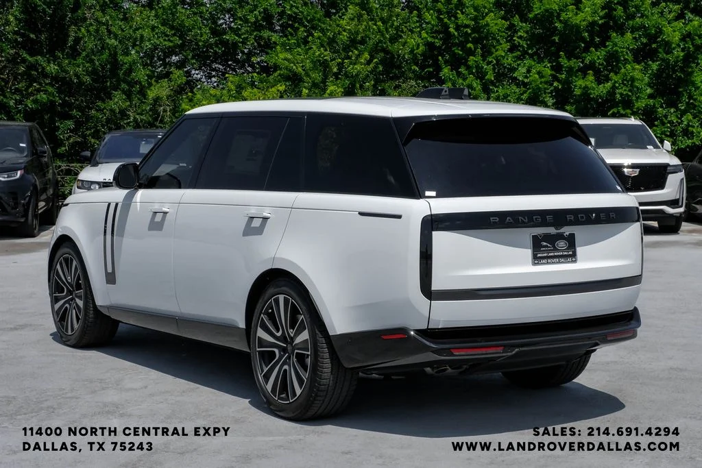 2026 Land Rover Range Rover SE - Photo 10