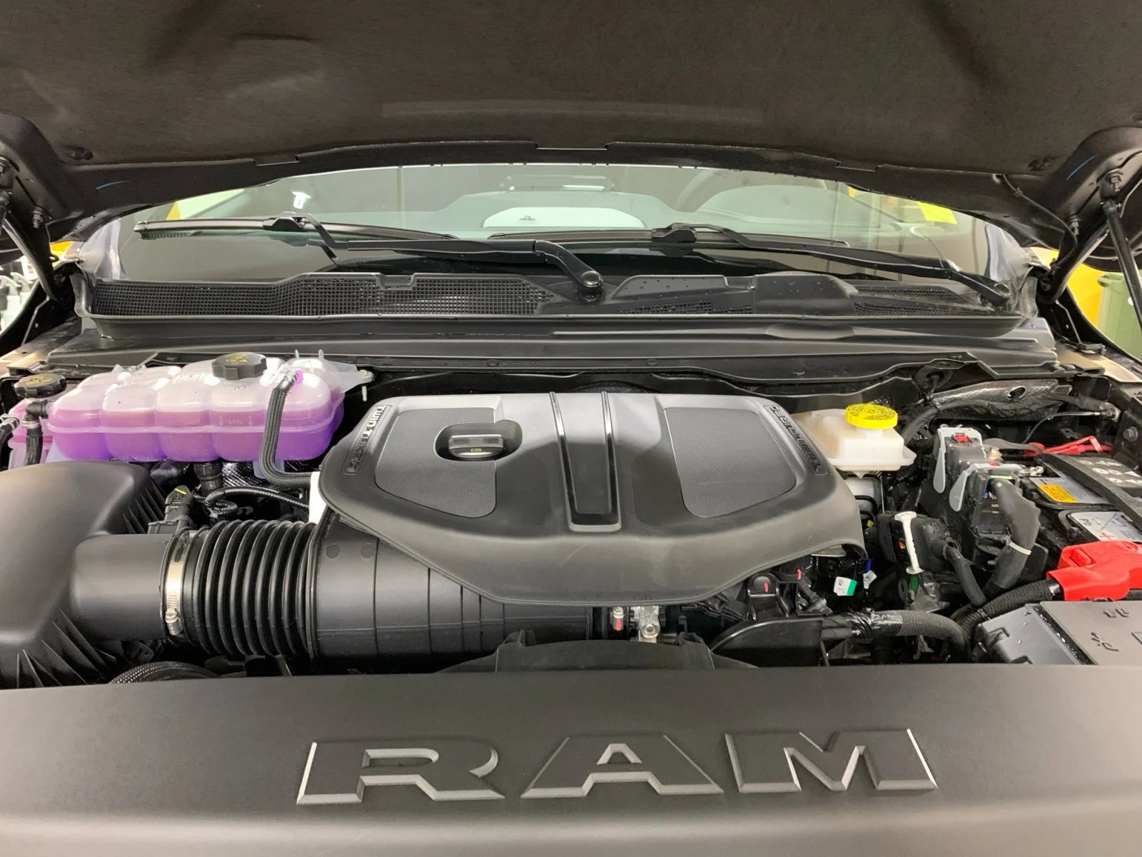 New 2026 Granite Crystal Metallic Ram Sport image 20