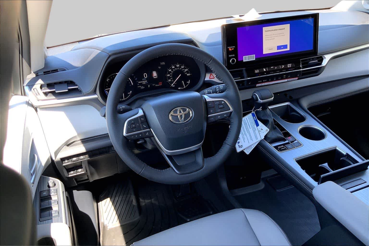 New 2026 Wind Chill Pearl Toyota XLE image 8