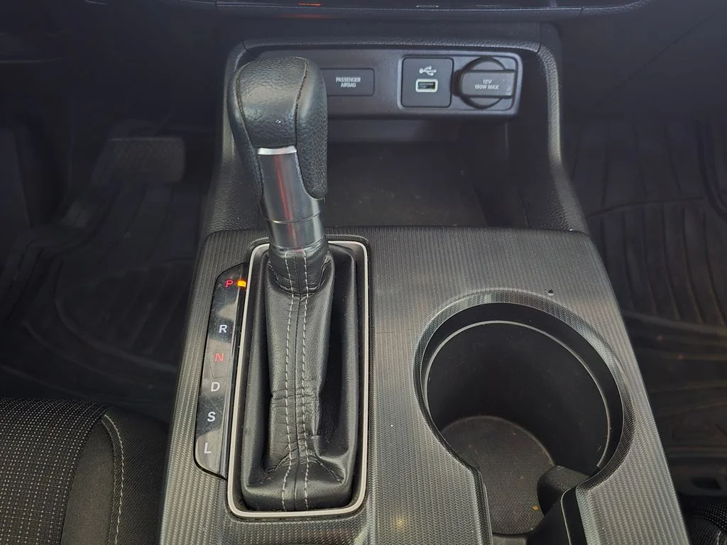 Used 2024  Honda LX image 20