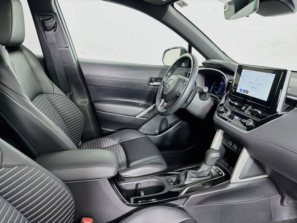 Used 2025 Silver Toyota Hybrid XSE image 36