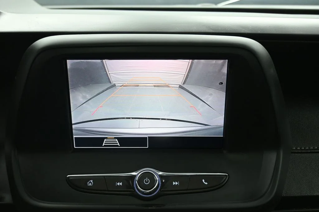 Used 2023 Gray Chevrolet 1LT image 24