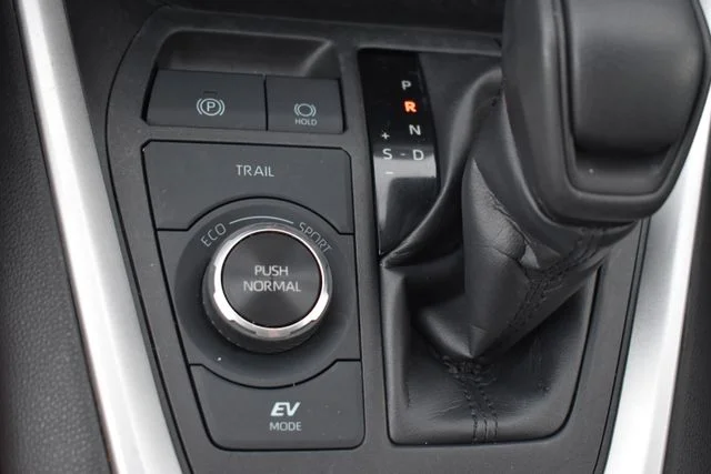 Used 2024 White Toyota XLE image 32