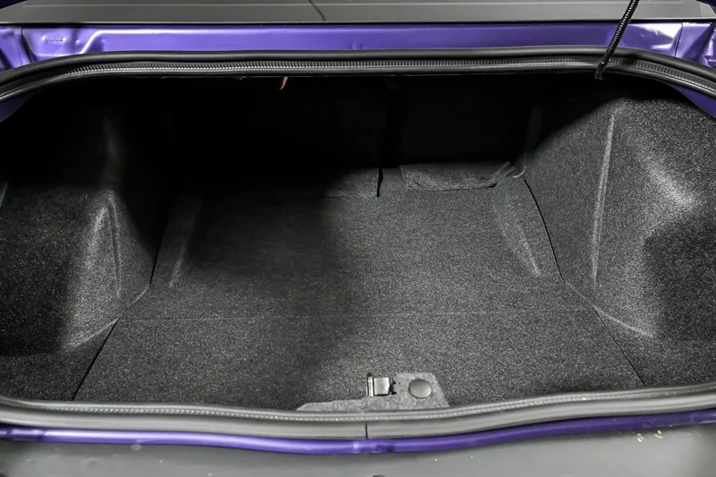 Used 2016 Plum Crazy Pearl Coat Dodge SRT Hellcat image 11