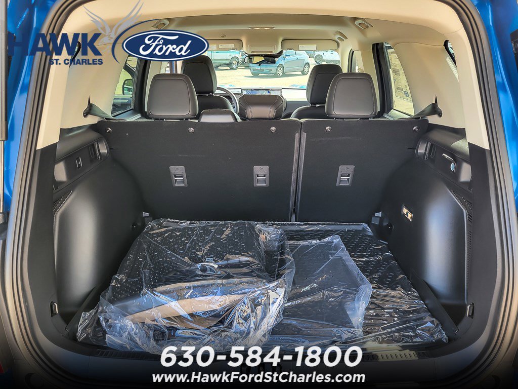 New 2026 Velocity Blue Metallic Ford Big Bend® image 16