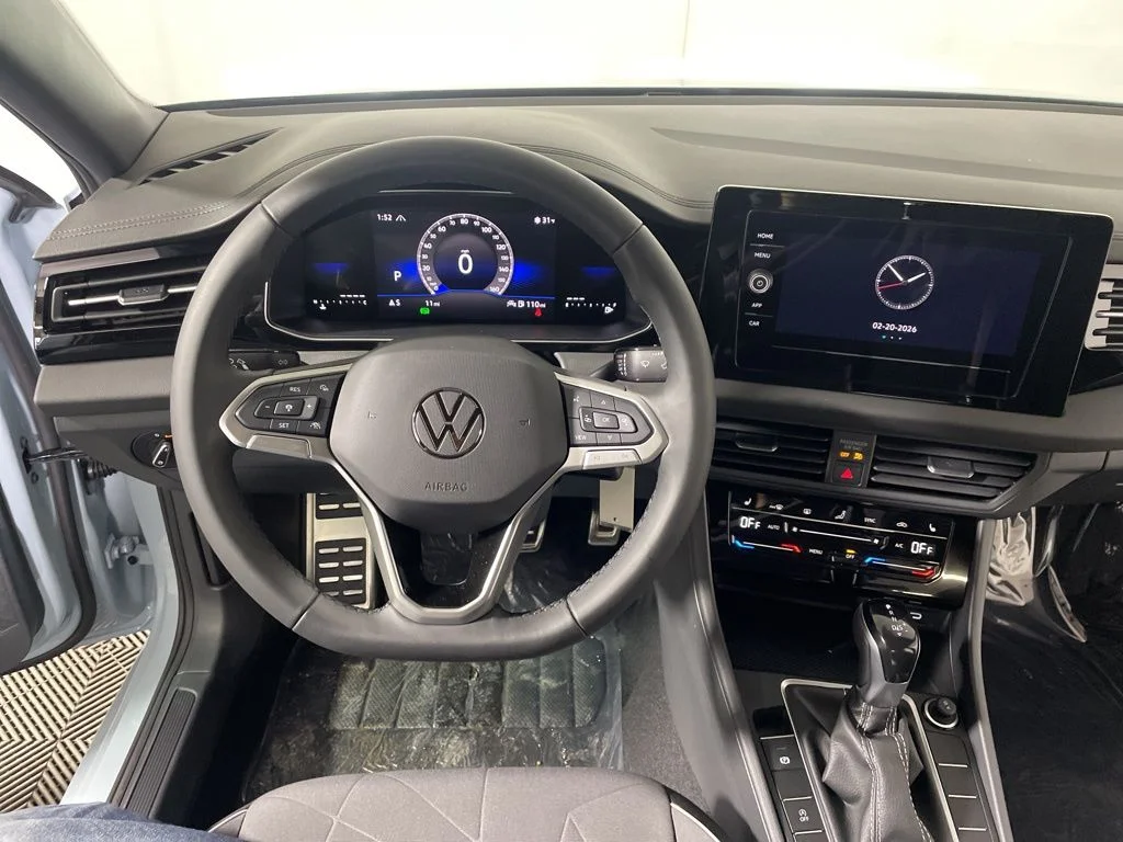 2026 Volkswagen Jetta Sport - Photo 12