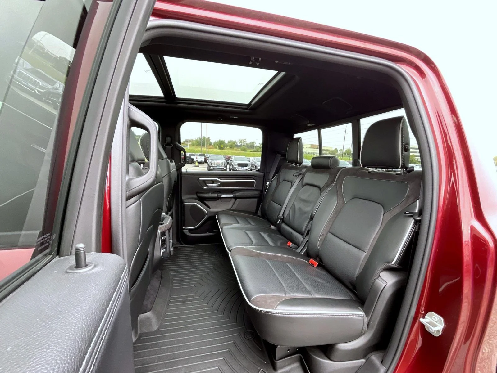 Used 2025 Red Ram Laramie image 19