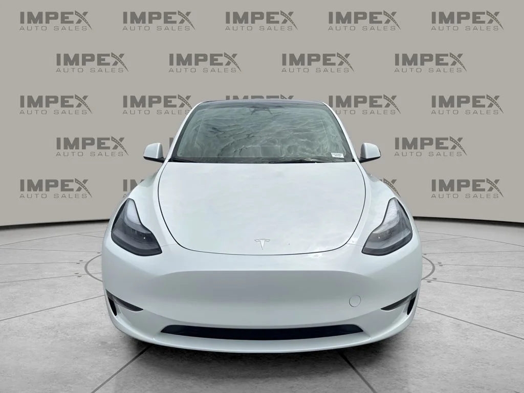 Used 2023 White Tesla Long Range image 8