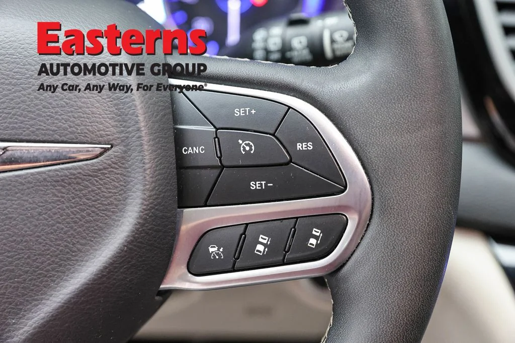 Used 2023 Gray Chrysler Touring L image 16