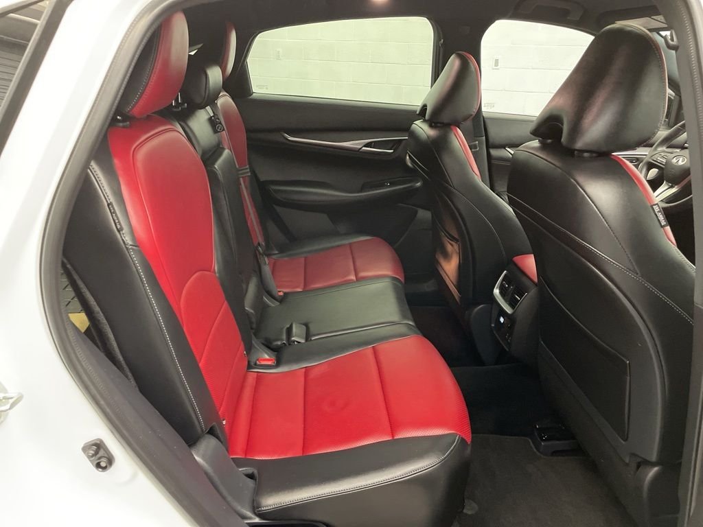 Used 2025 White INFINITI SENSORY image 28