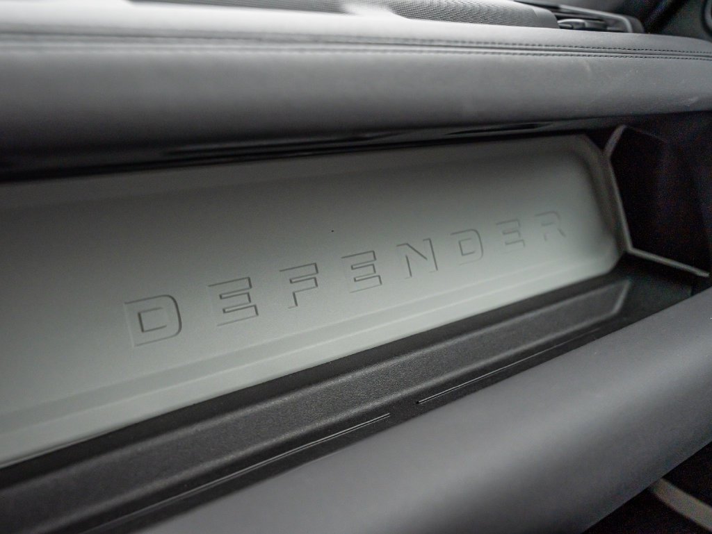 Used 2024 Gondwana Stone Metallic Land Rover X-Dynamic SE image 39