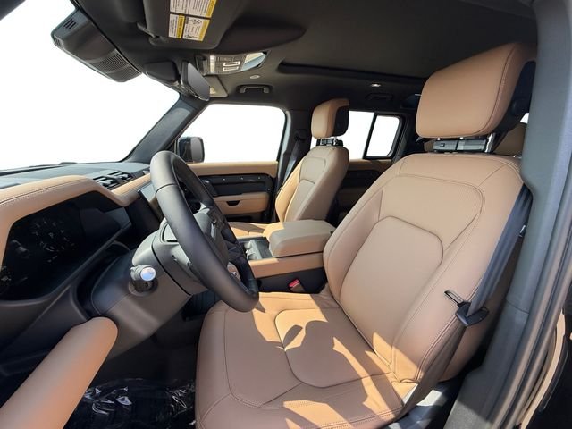 New 2026 Santorini Black Land Rover S image 10