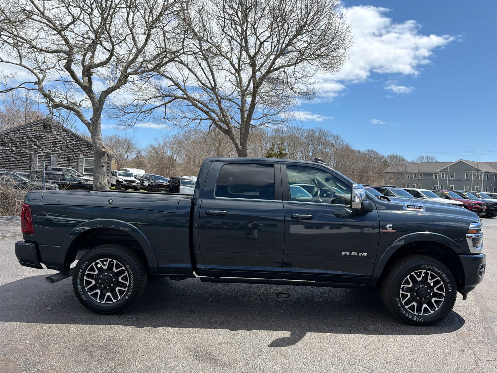 2026 RAM 2500 Limited - Photo 8