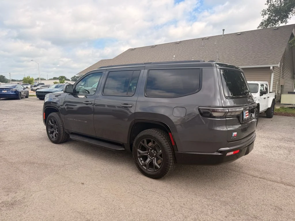 New 2026 Gray Jeep Upland image 13