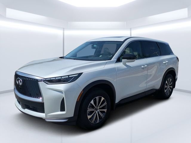 New 2027 RADIANT WHITE INFINITI Pure FWD image 7