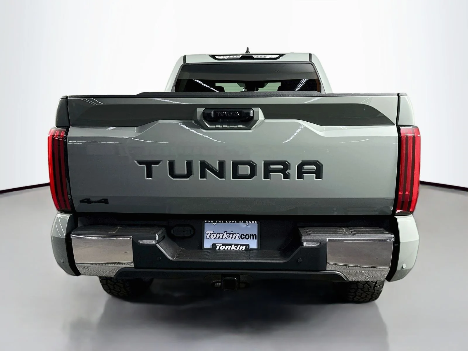 New 2026 Lunar Rock Toyota  SR5 image 6