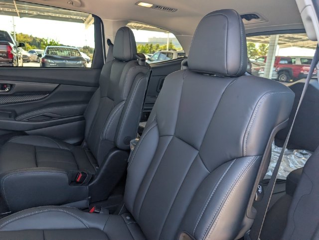 New 2027 CRYSTAL WHITE PEARL Subaru Premium 7-Passenger image 20