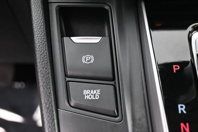 Used 2019 White Honda EX-L image 28