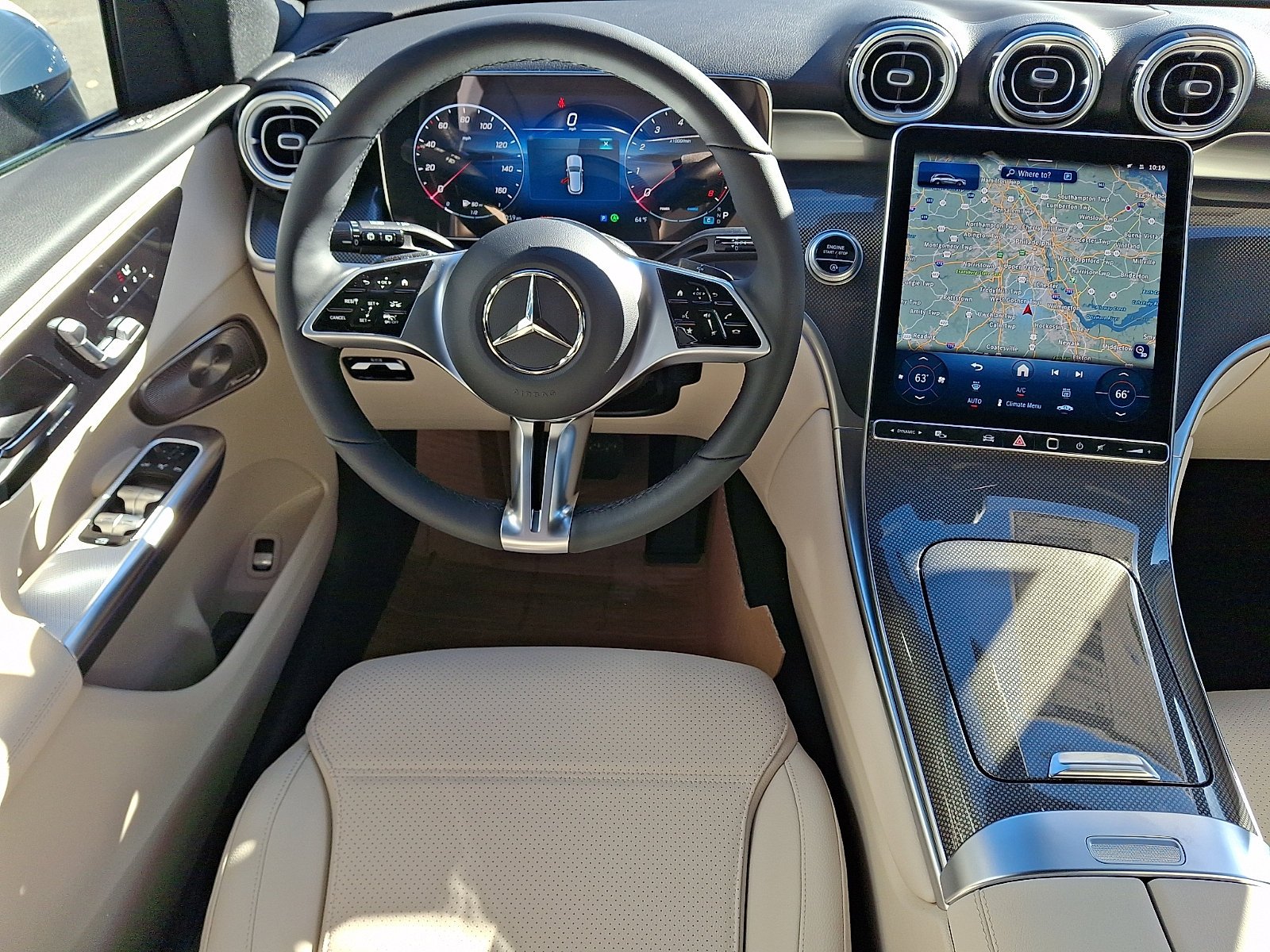 New 2027 Polar White Mercedes-Benz GLC 300 image 32