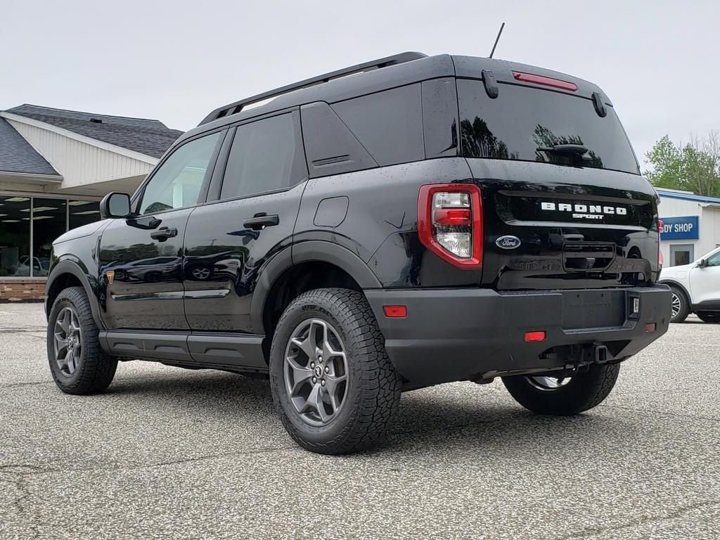 Used 2022 Shadow Black Ford Badlands image 5