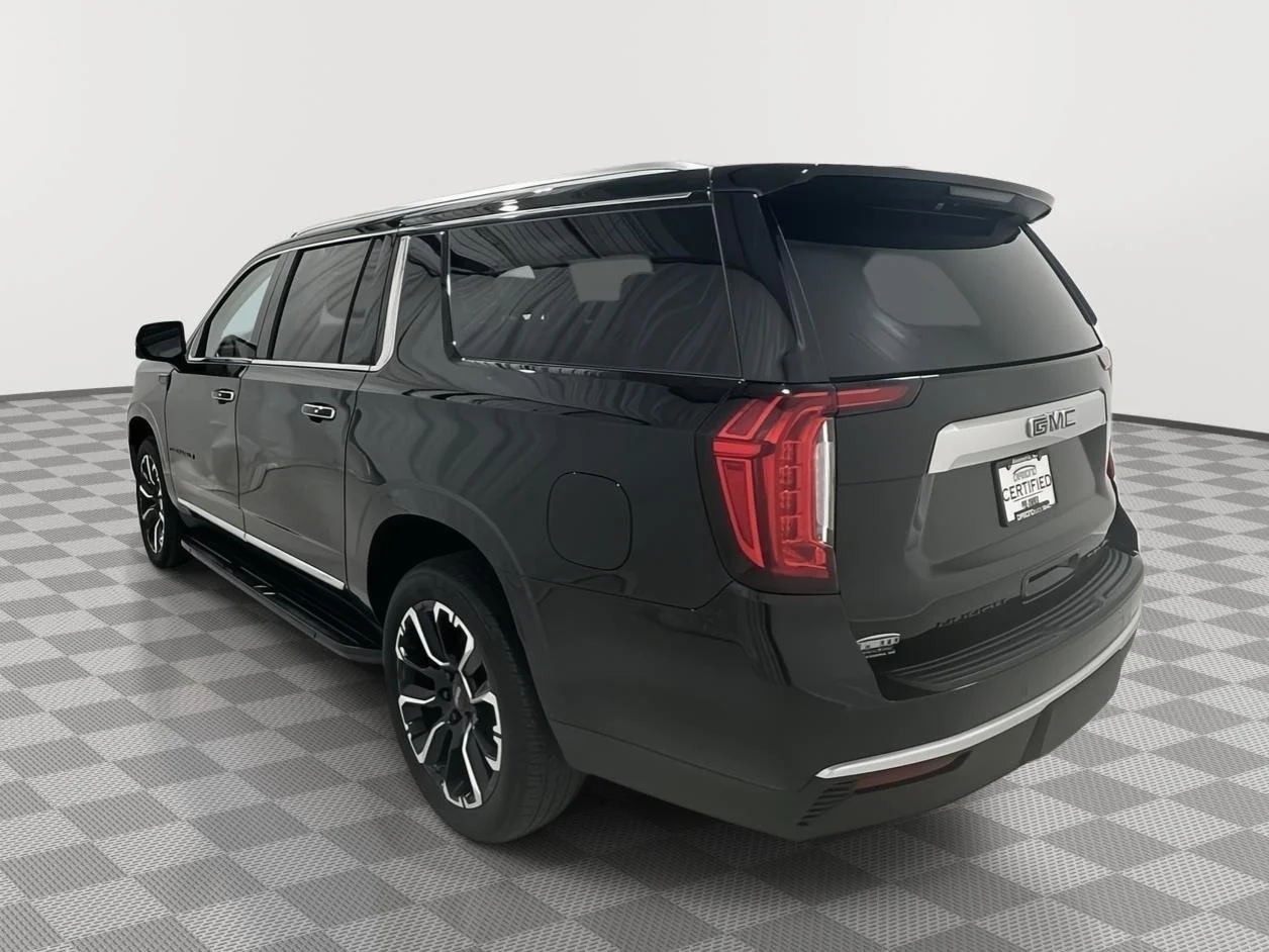 Used 2023 Onyx Black GMC Denali image 3