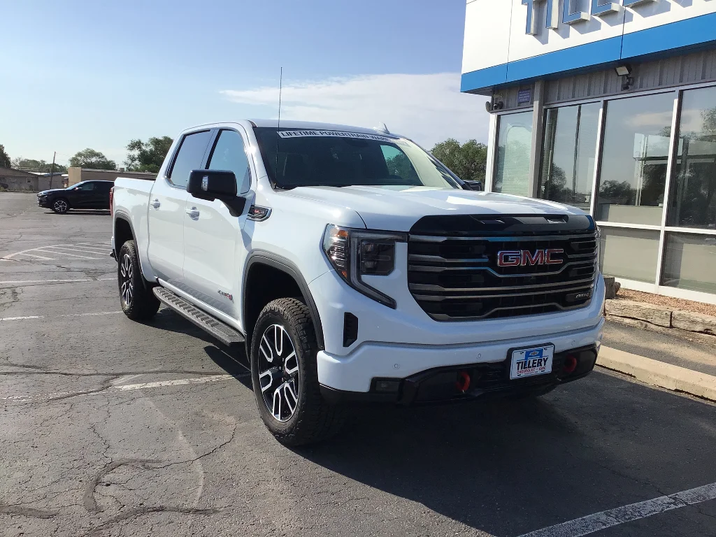 New 2026 Summit White GMC AT4 image 2