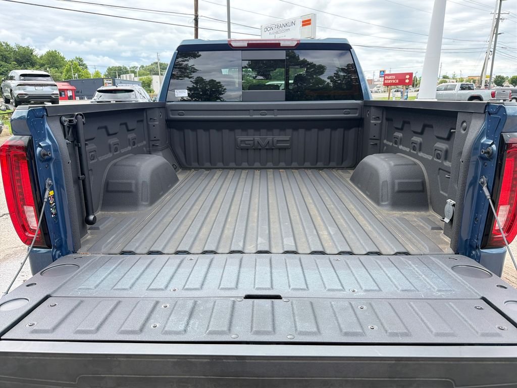 Used 2024 Blue GMC SLT image 9