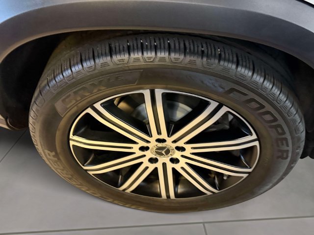 Certified Used 2025 White Mercedes-Benz GLE 350 image 10