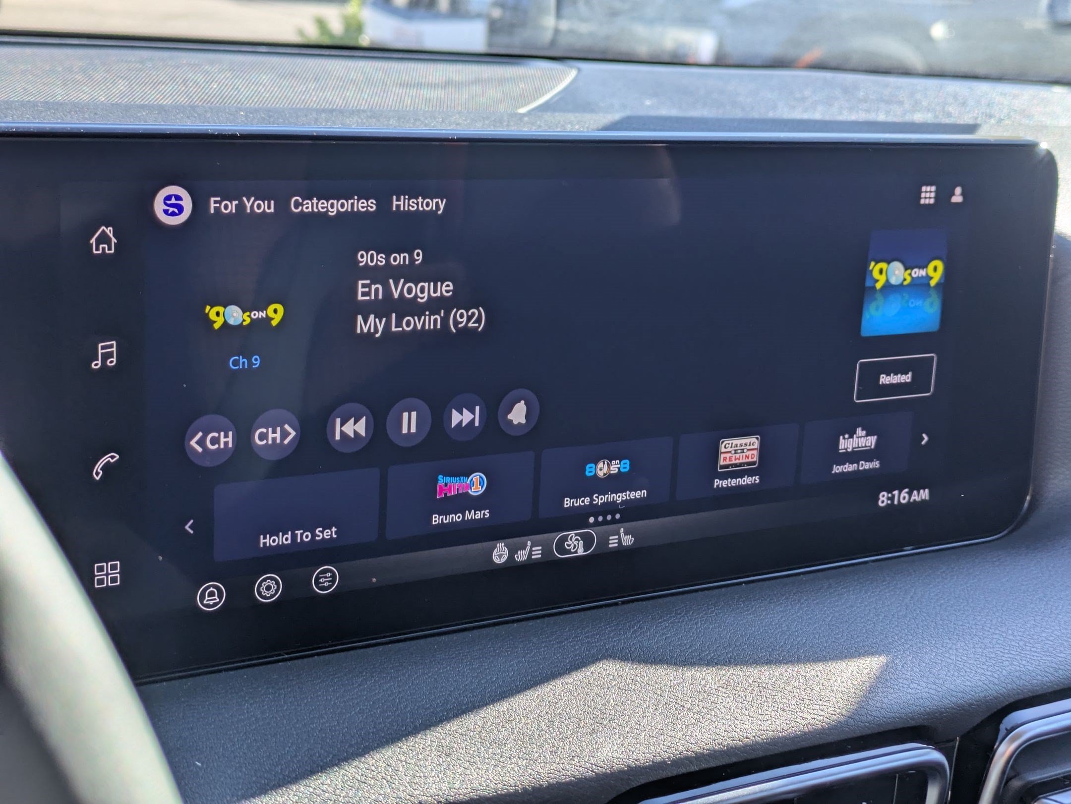 New 2026 Energetic Ember / Super Black Two-tone Nissan SR image 11