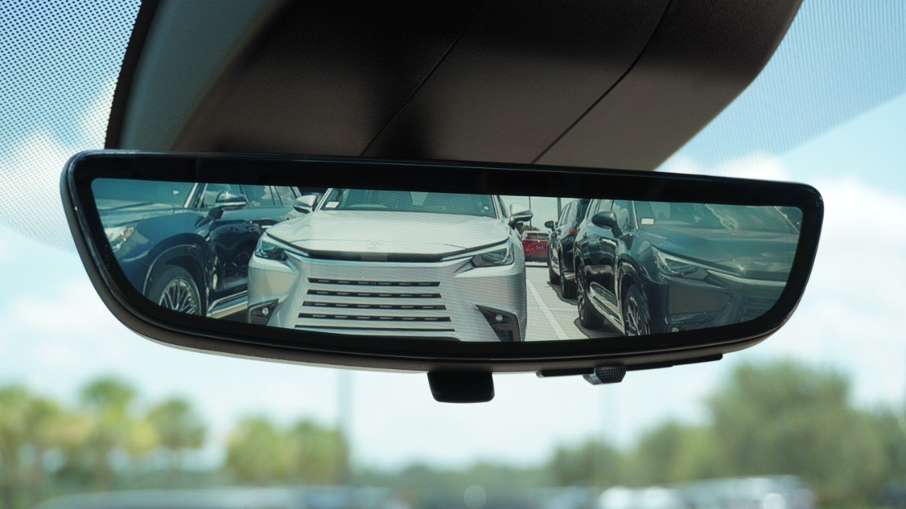 Used 2024 Gray Chevrolet High Country image 20