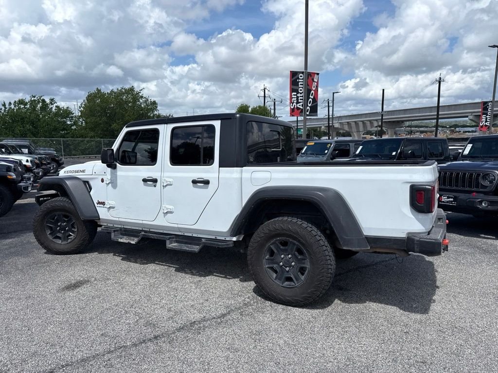 Used 2023 White Jeep Mojave image 18