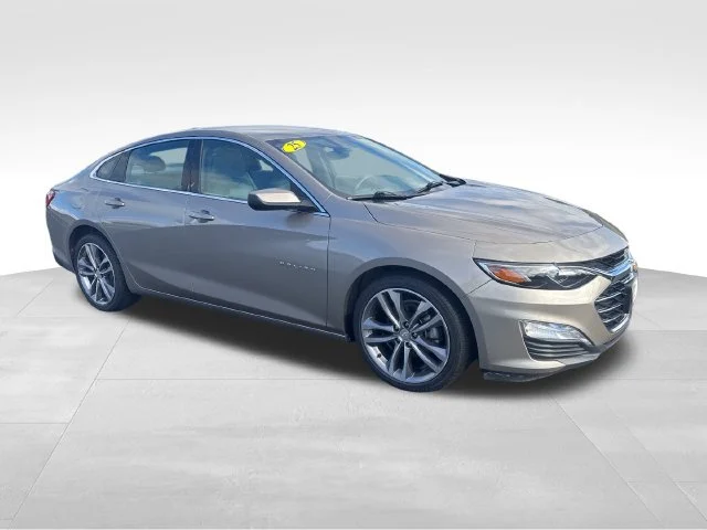 Used 2025 Mineral Gray Metallic Chevrolet 1LT image 8