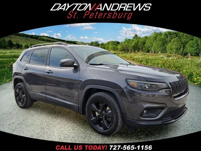 Used 2020 Gray Jeep Latitude Plus image 1