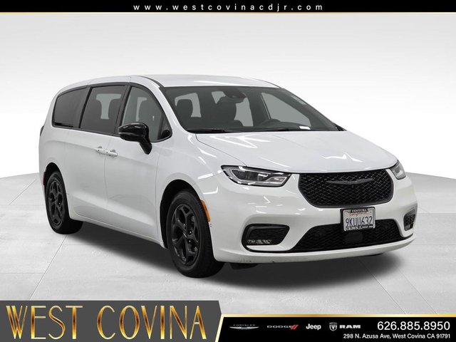 2024 Chrysler Pacifica Hybrid Select