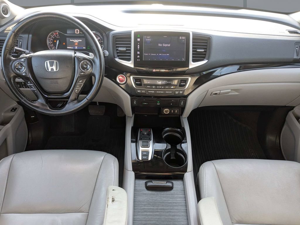 Used 2016 Blue Honda Touring image 17