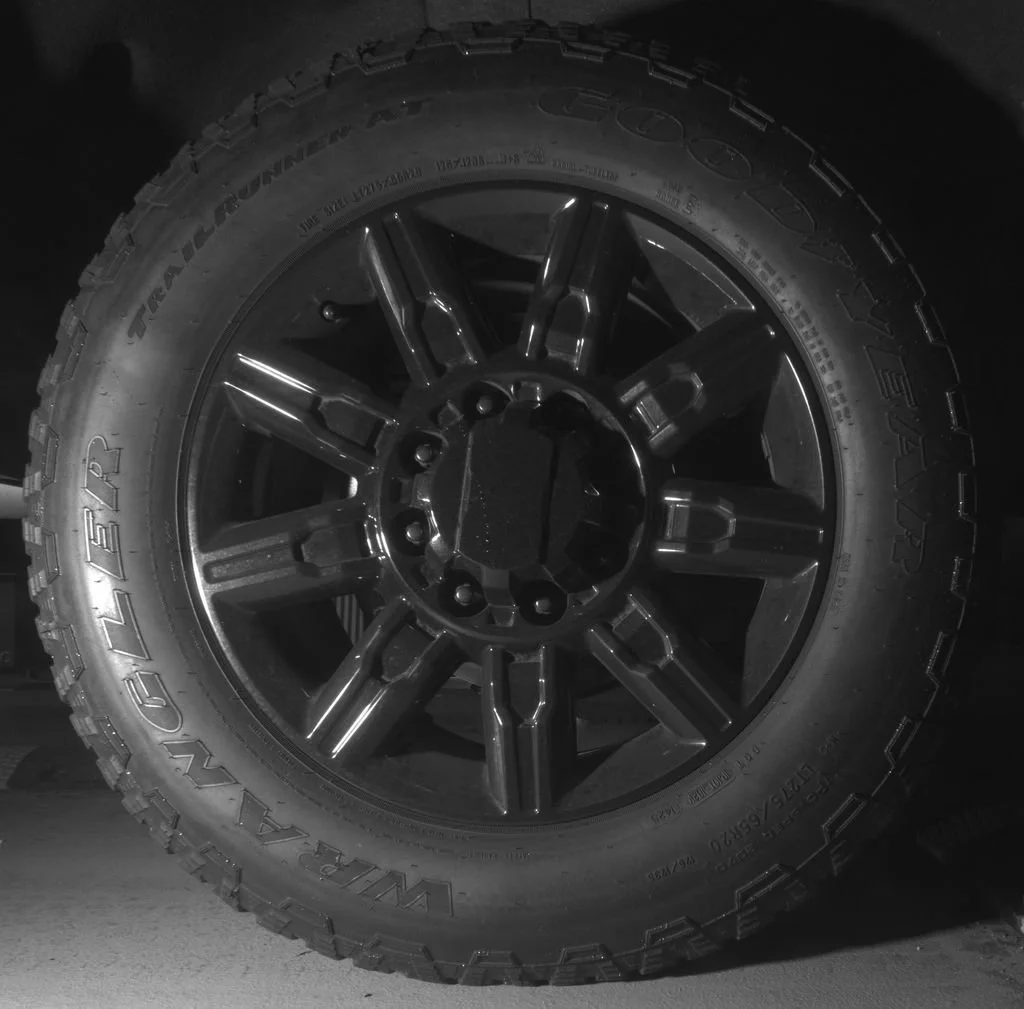 Certified Used 2026 Sterling Metallic GMC SLE image 16